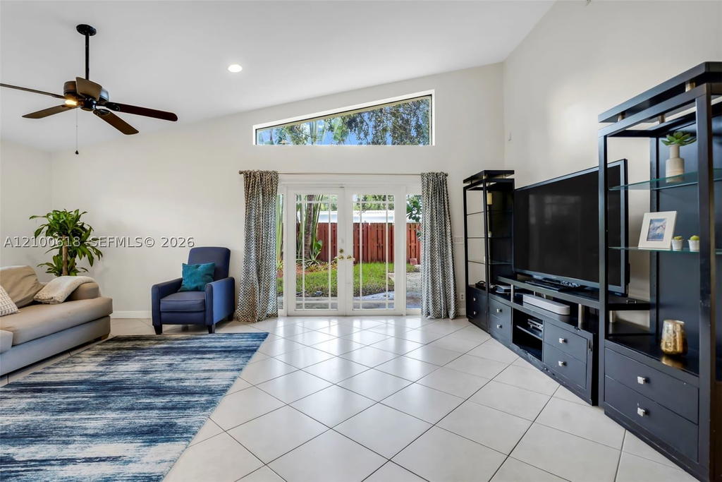 Real estate property located at 3225 Arthur Ter, Broward, Park Road Manor, Hollywood, FL
