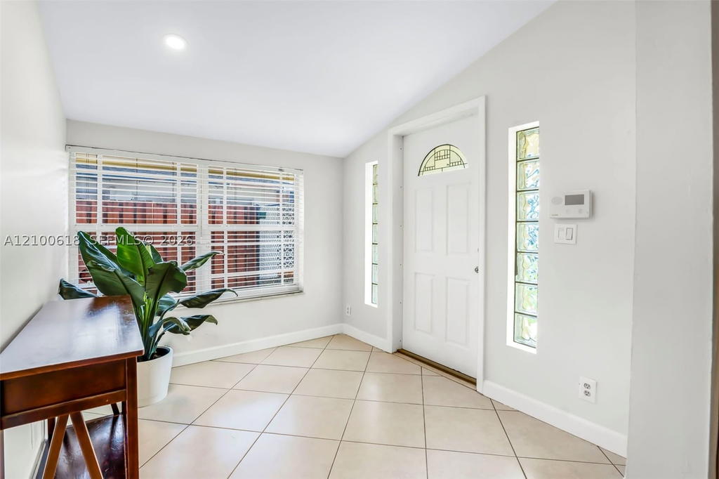 Real estate property located at 3225 Arthur Ter, Broward, Park Road Manor, Hollywood, FL