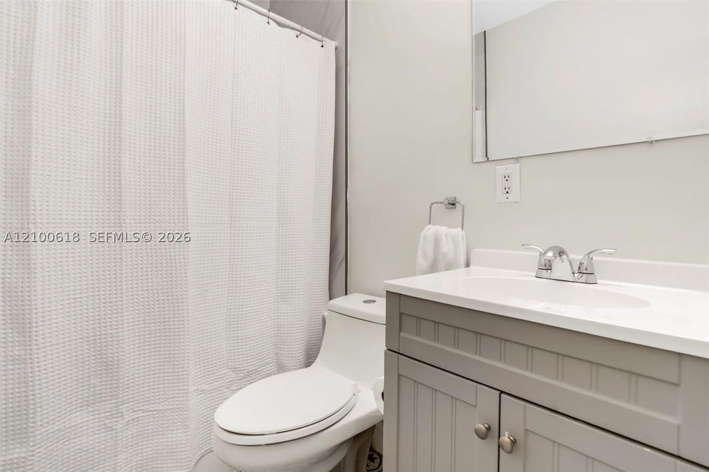 Real estate property located at 3225 Arthur Ter, Broward, Park Road Manor, Hollywood, FL