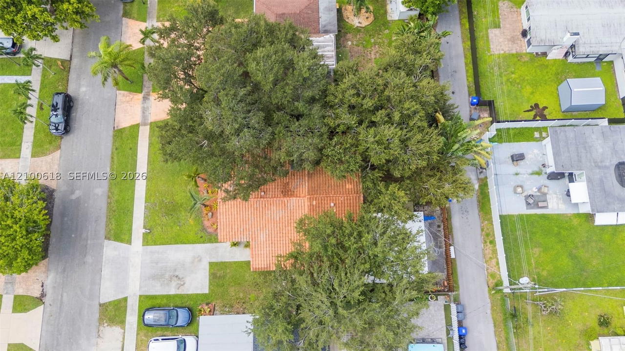 Real estate property located at 3225 Arthur Ter, Broward, Park Road Manor, Hollywood, FL