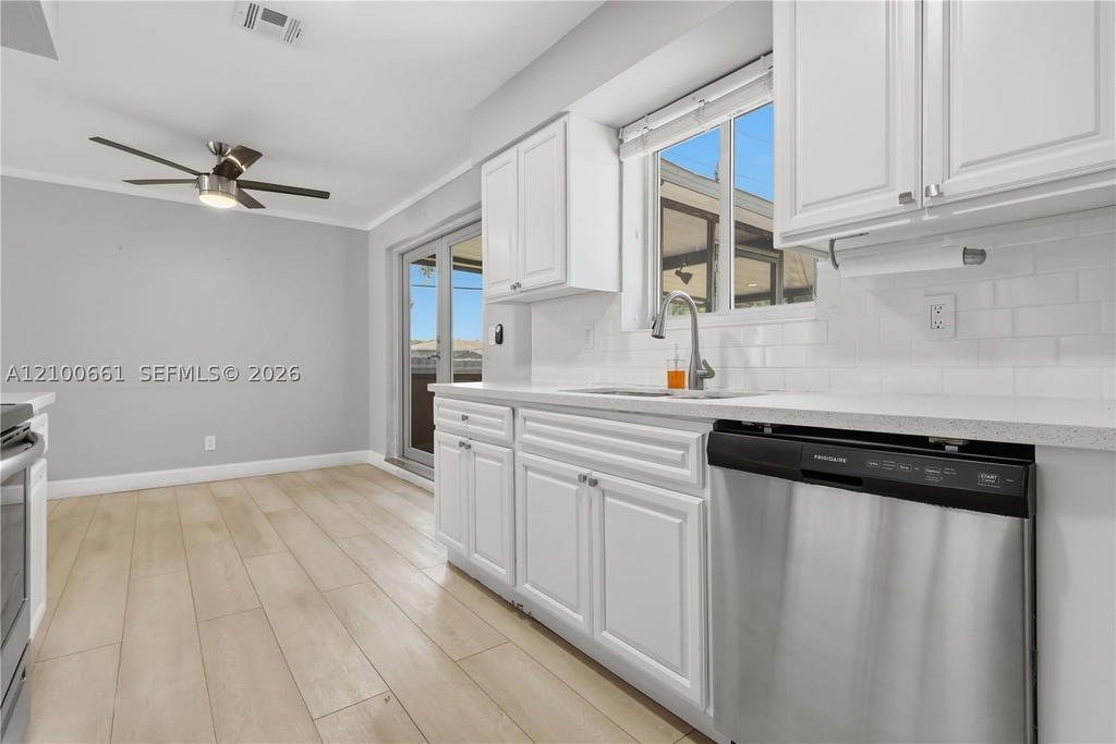 Real estate property located at 1324 24th Ave, Broward, Hollywood Park, Hollywood, FL
