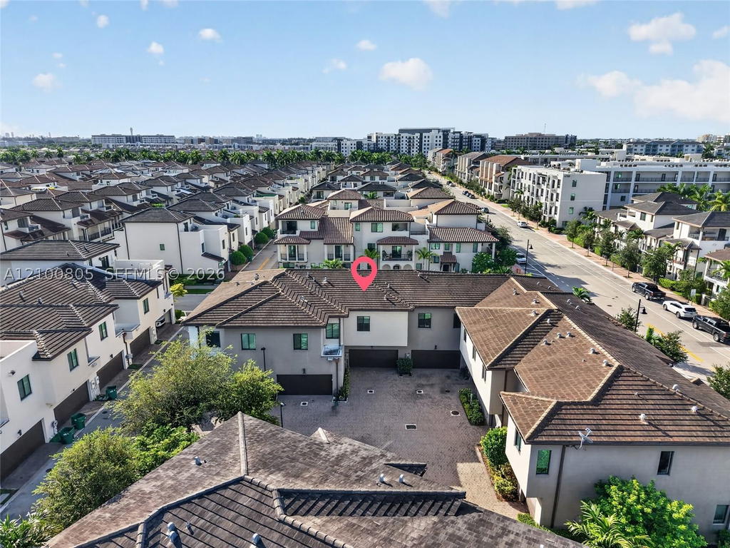Real estate property located at 8373 49th St, Miami-dade, Downtown Doral South Phas, Doral, FL