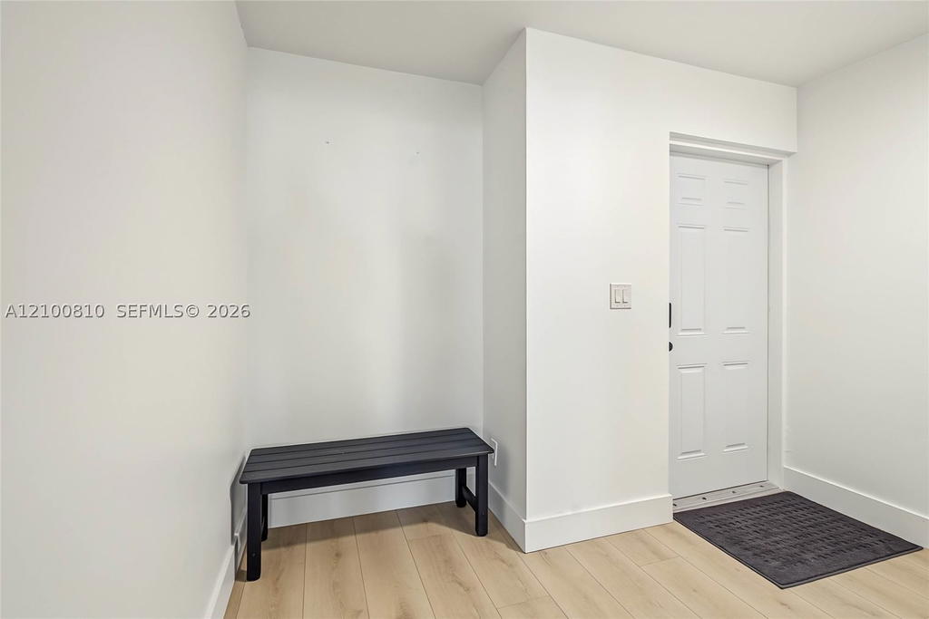 Real estate property located at 2607 40th Ave, Broward, Villas Of Sheridan Condo, Hollywood, FL