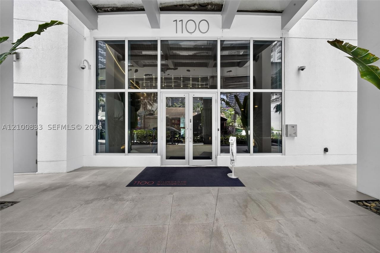 Real estate property located at 1100 Miami Ave #3807, Miami-dade, 1100 Millecento Residence, Miami, FL