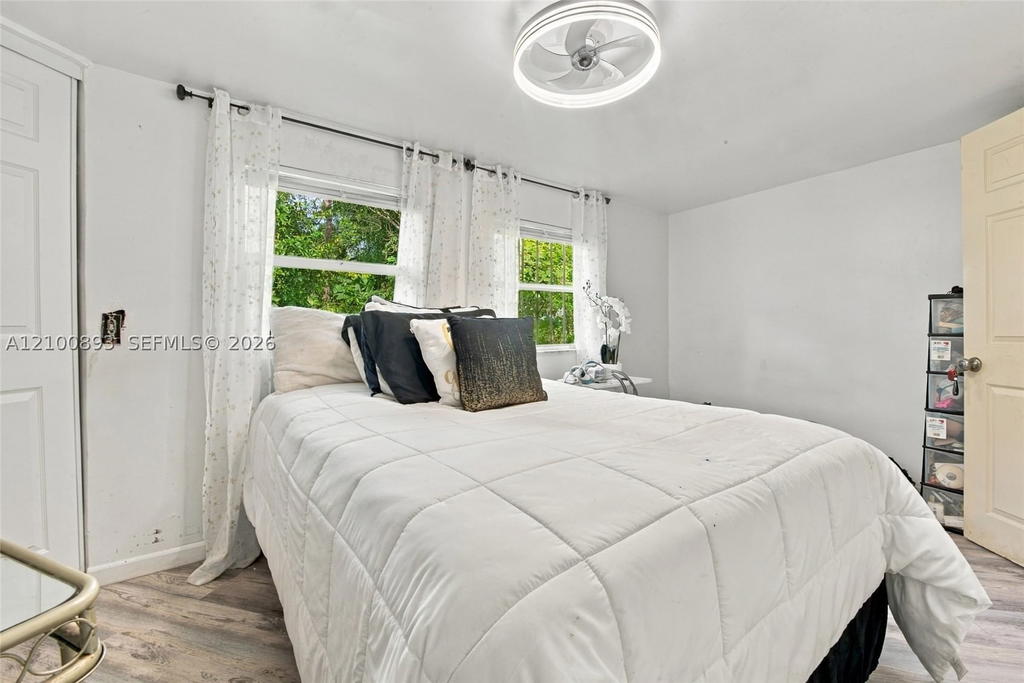 Real estate property located at 1534 11th Way, Broward, Lauderdale Villas, Fort Lauderdale, FL