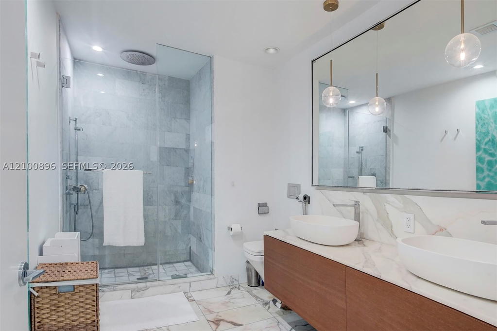 Real estate property located at 10201 Collins Ave #804, Miami-dade, Oceana Bal Harbour Condo, Bal Harbour, FL