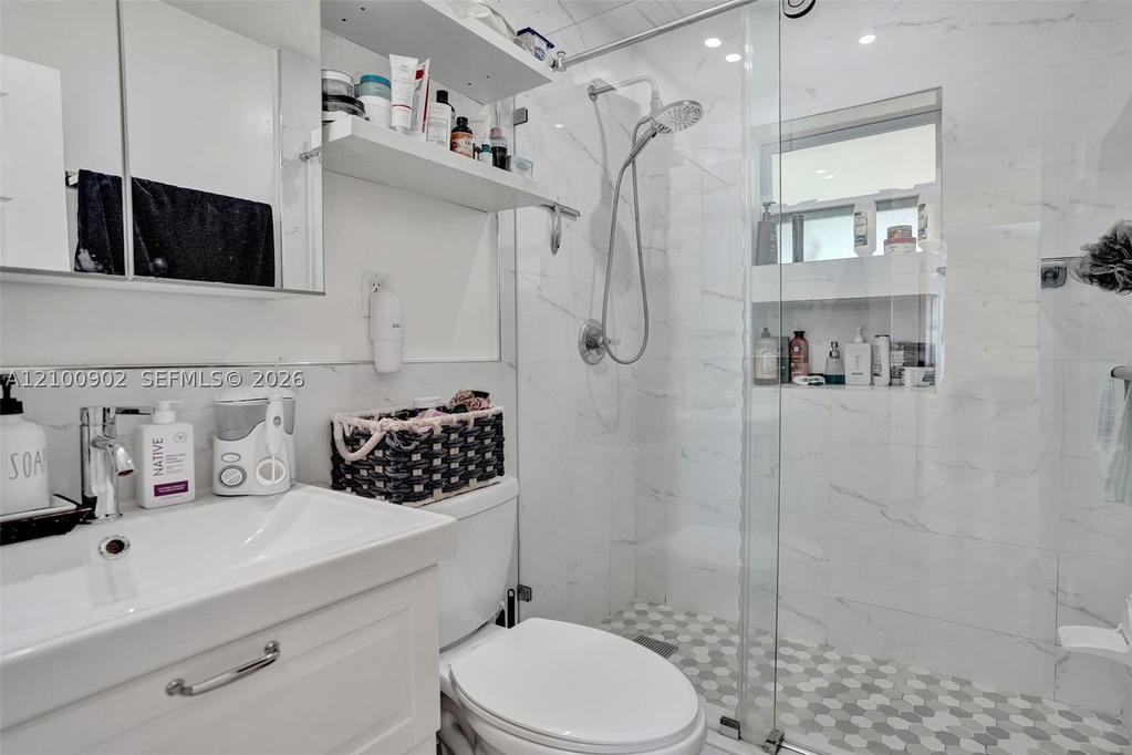 Real estate property located at 2405 Funston, Broward, Highlands Park, Hollywood, FL