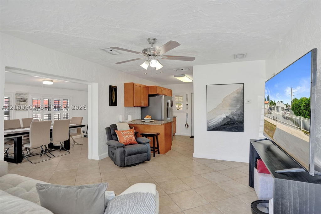 Real estate property located at 2405 Funston, Broward, Highlands Park, Hollywood, FL