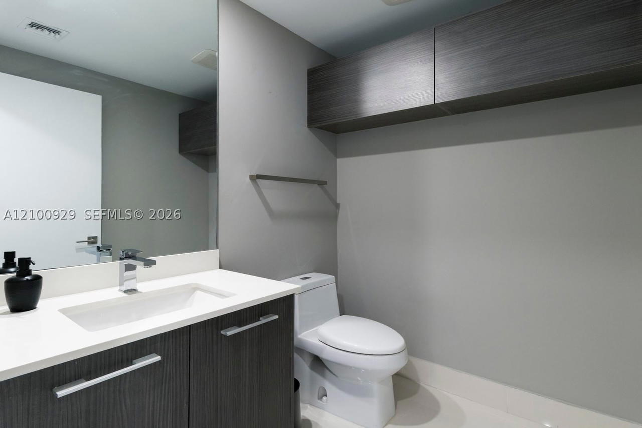 Real estate property located at 55 9th St #3010, Miami-dade, Brickell Heights West Con, Miami, FL