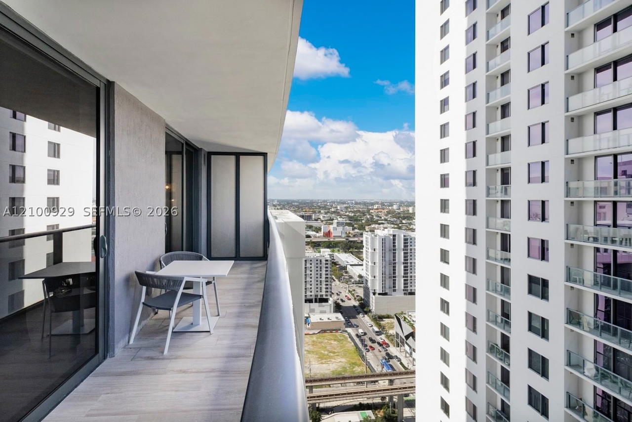 Real estate property located at 55 9th St #3010, Miami-dade, Brickell Heights West Con, Miami, FL