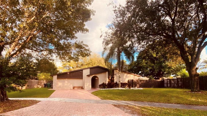 Real estate property located at 10705 134th Ct, Miami-dade, Crossings Sec 1 The, Miami, FL