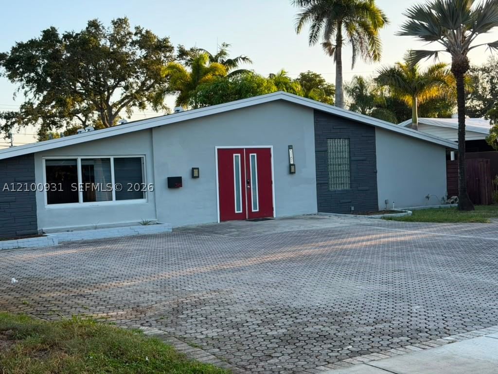 Real estate property located at 3161 Riverland Rd, Broward, Riverland Village Sec 1-r, Fort Lauderdale, FL