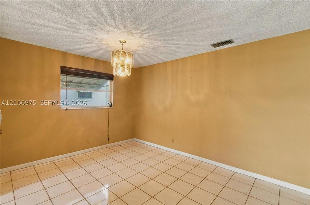 Real estate property located at 500 Luna Ct #3, Broward, Eastbrook Condominium Apt, Hollywood, FL