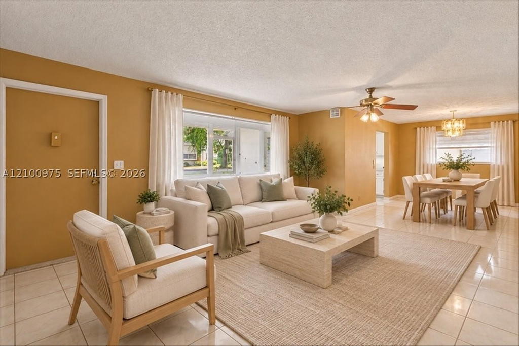 Real estate property located at 500 Luna Ct #3, Broward, Eastbrook Condominium Apt, Hollywood, FL