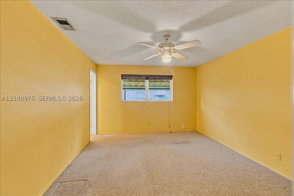 Real estate property located at 500 Luna Ct #3, Broward, Eastbrook Condominium Apt, Hollywood, FL