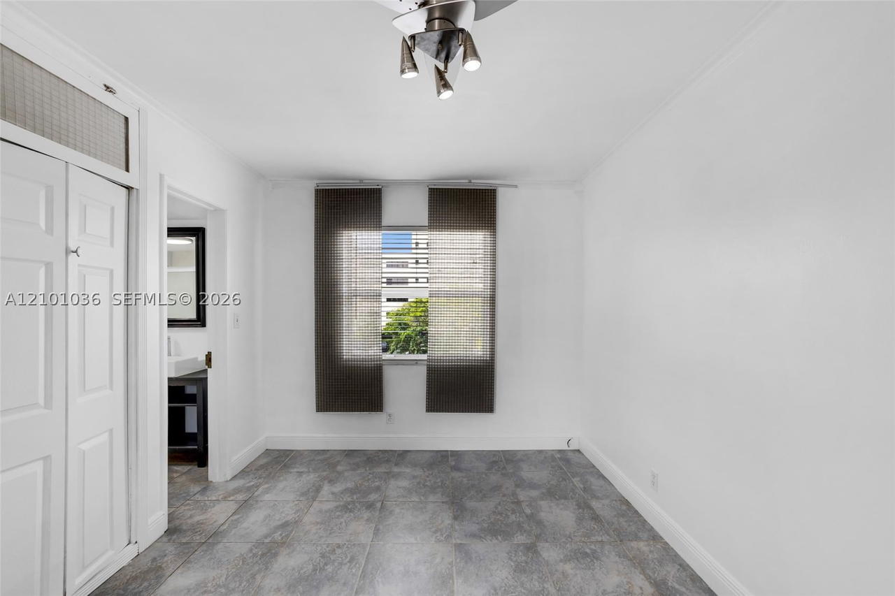 Real estate property located at 815 Middle River Dr #311, Broward, Middle River Villas Condo, Fort Lauderdale, FL