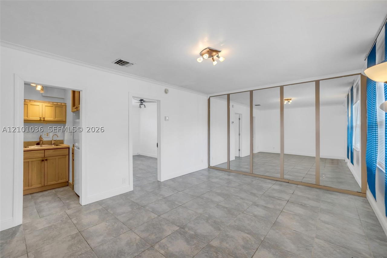 Real estate property located at 815 Middle River Dr #311, Broward, Middle River Villas Condo, Fort Lauderdale, FL