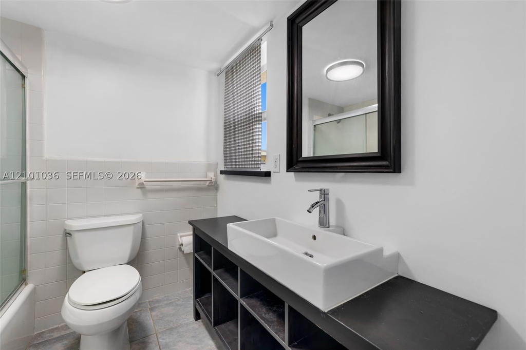 Real estate property located at 815 Middle River Dr #311, Broward, Middle River Villas Condo, Fort Lauderdale, FL