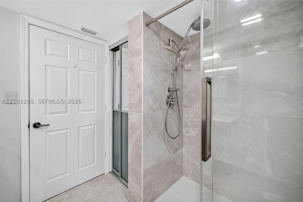 Real estate property located at 529 Sheridan St #3041, Broward, Sheridan Beach Club Condo, Dania Beach, FL