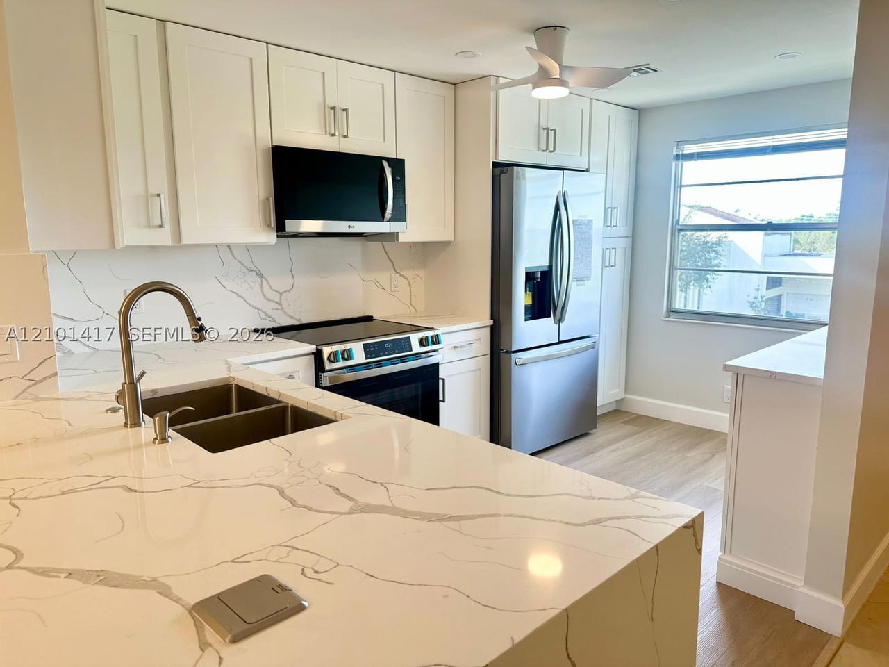 Real estate property located at 4098 Yarmouth E #4098, Palm Beach, Century Village, Boca Raton, FL