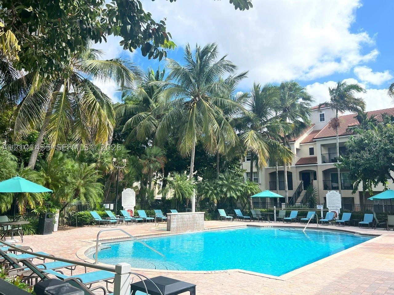 Real estate property located at 5940 Sample Rd #304, Broward, El-ad Poinciana Condo, Coral Springs, FL