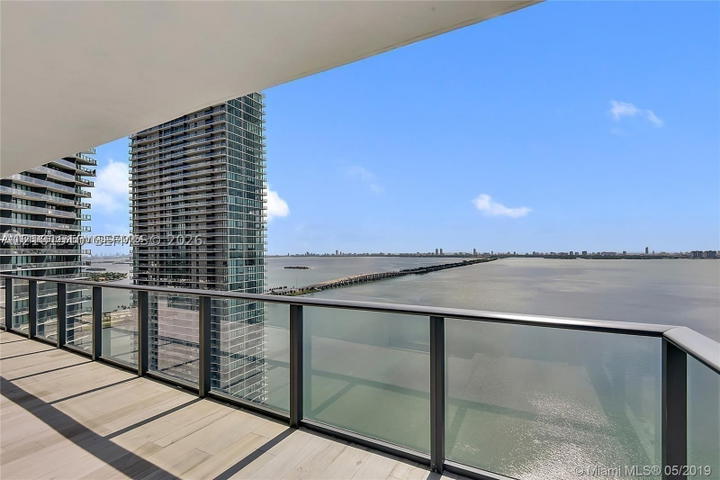Real estate property located at 480 31st St #3301, Miami-dade, Gran Paraiso Condo, Miami, FL