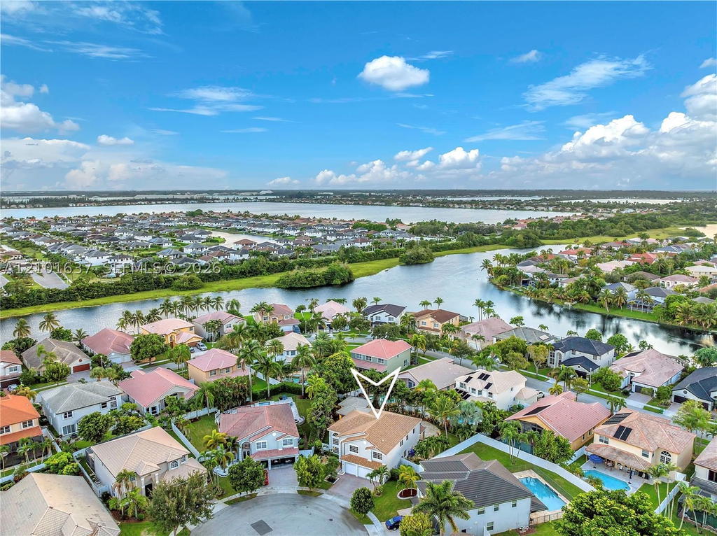 Real estate property located at 17476 35th Ct, Broward, Silver Lakes Phase Iii Re, Miramar, FL