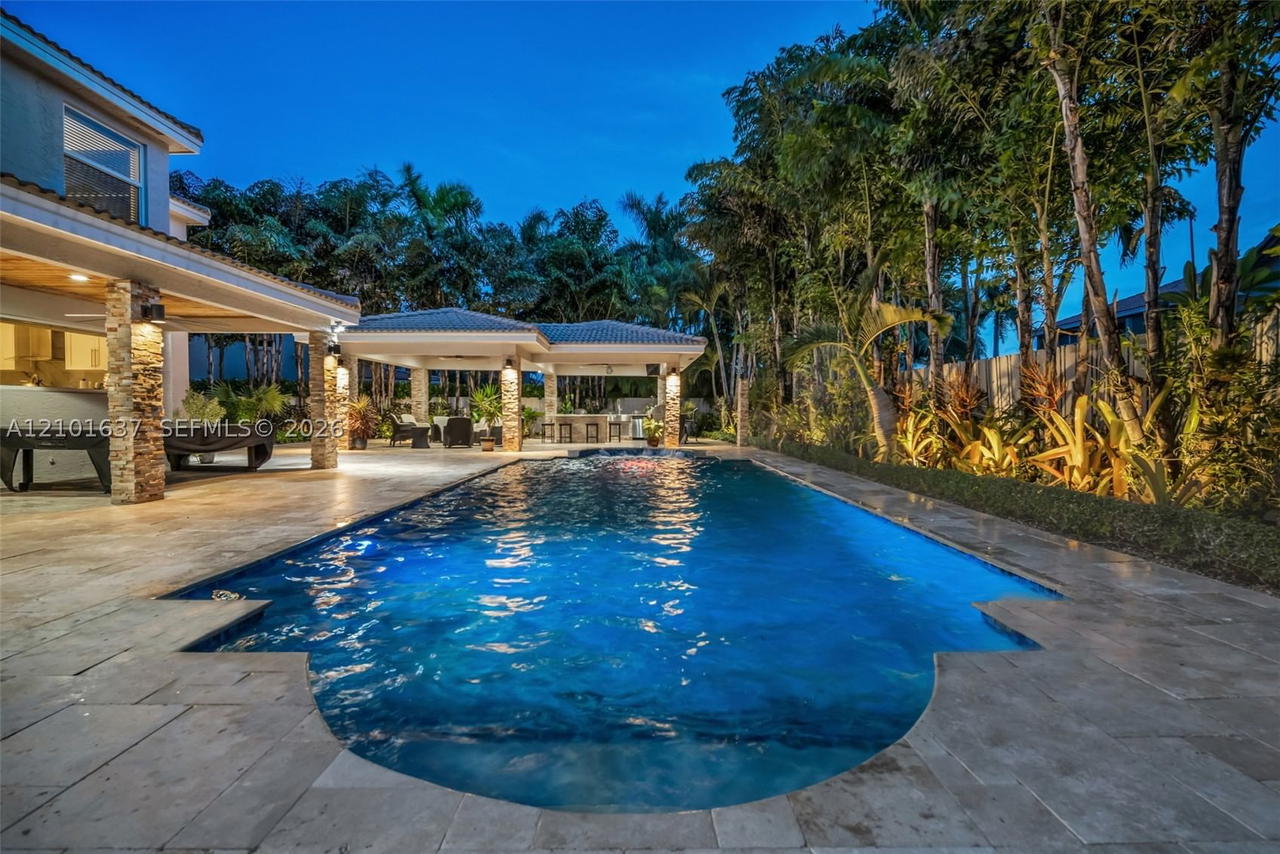 Real estate property located at 17476 35th Ct, Broward, Silver Lakes Phase Iii Re, Miramar, FL