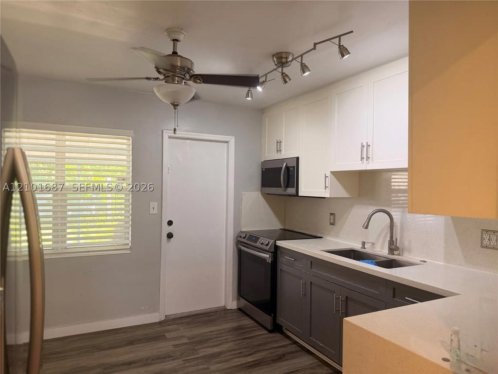 Real estate property located at 2319 Taft St, Broward, Hollywood Park, Hollywood, FL