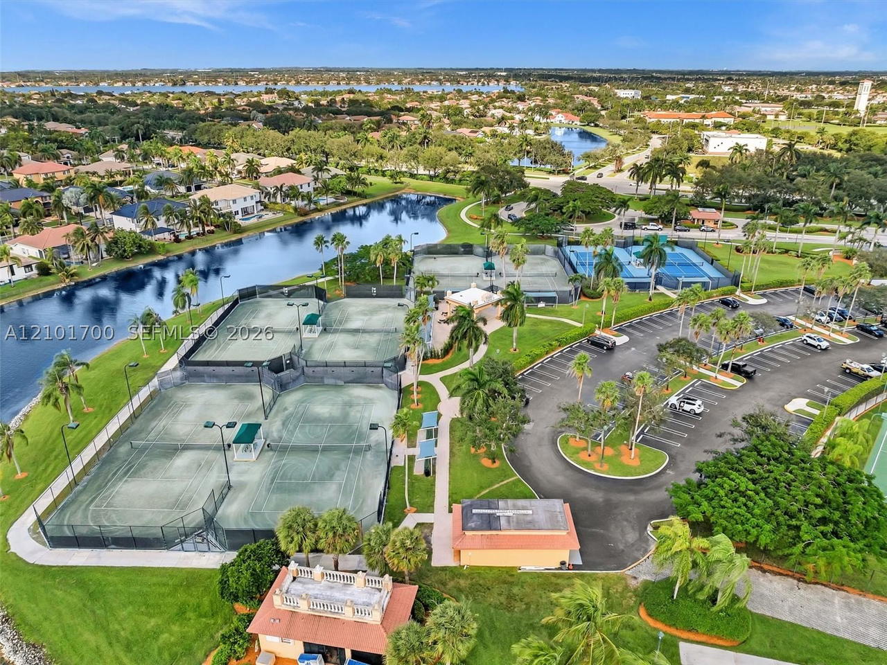 Real estate property located at 3000 194th Ter, Broward, Sunset Lakes Plat One, Miramar, FL