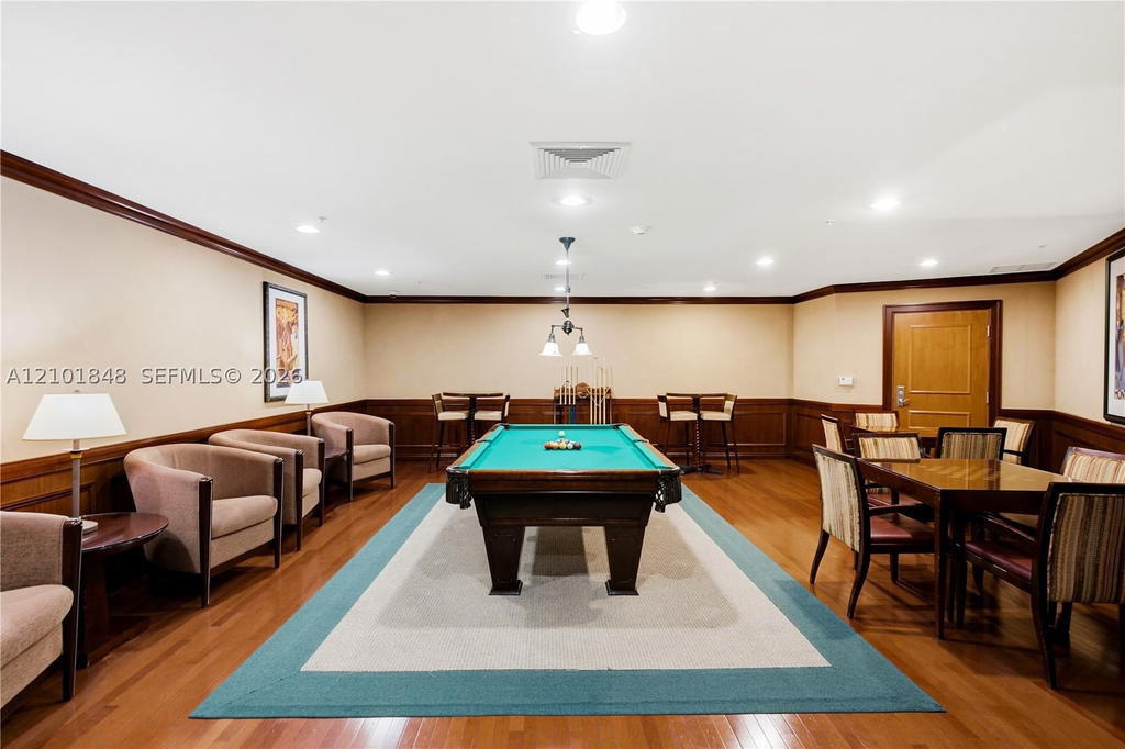 Real estate property located at 347 New River Dr E #1108, Broward, Watergarden Condo, Fort Lauderdale, FL