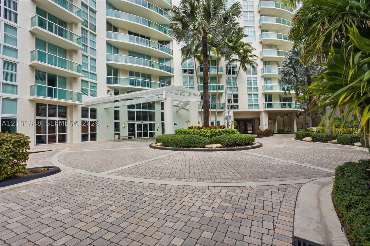 Real estate property located at 347 New River Dr E #1108, Broward, Watergarden Condo, Fort Lauderdale, FL