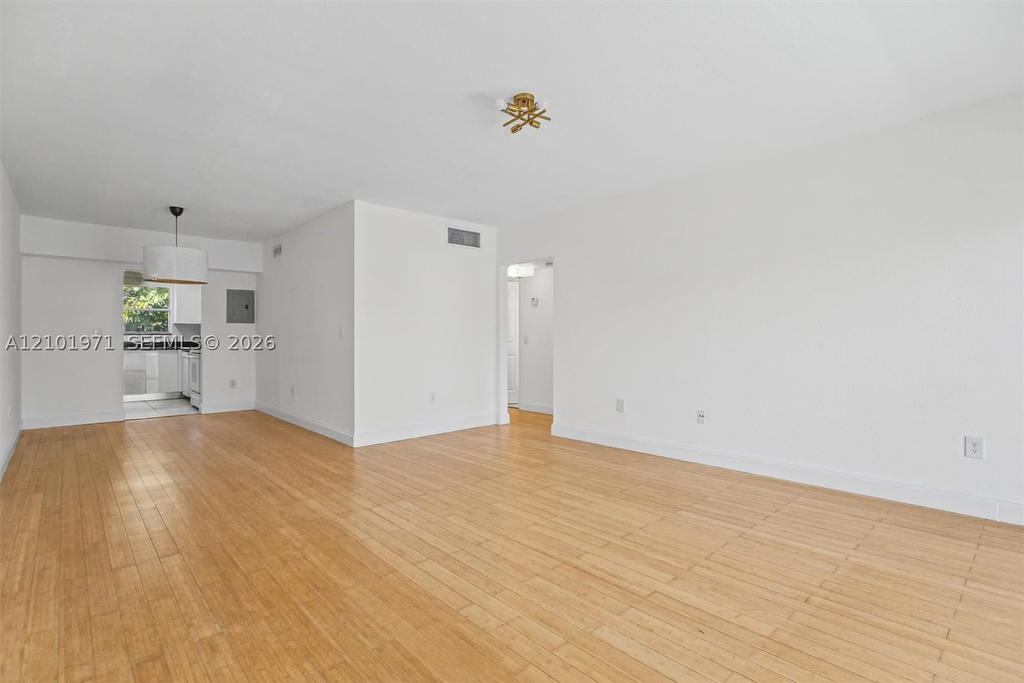 Real estate property located at 1150 99th St #25, Miami-dade, Evening Star Condo, Bay Harbor Islands, FL