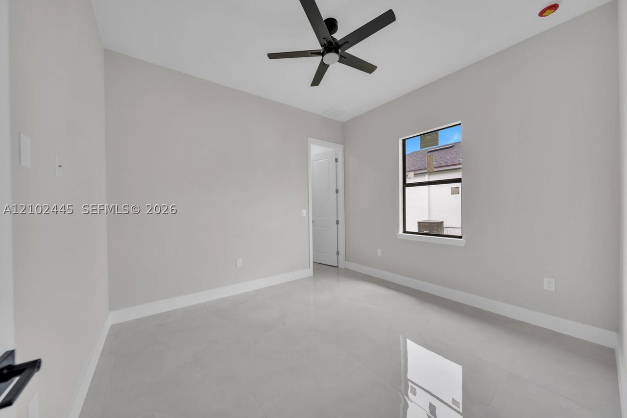 Real estate property located at 3619 5th ST SW, Lee, Lehigh Acres, Lehigh Acres, FL