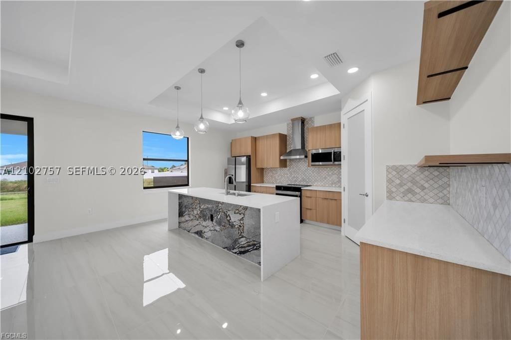 Real estate property located at 382 Pauline AVE, Lee, Lehigh Acres, Lehigh Acres, FL