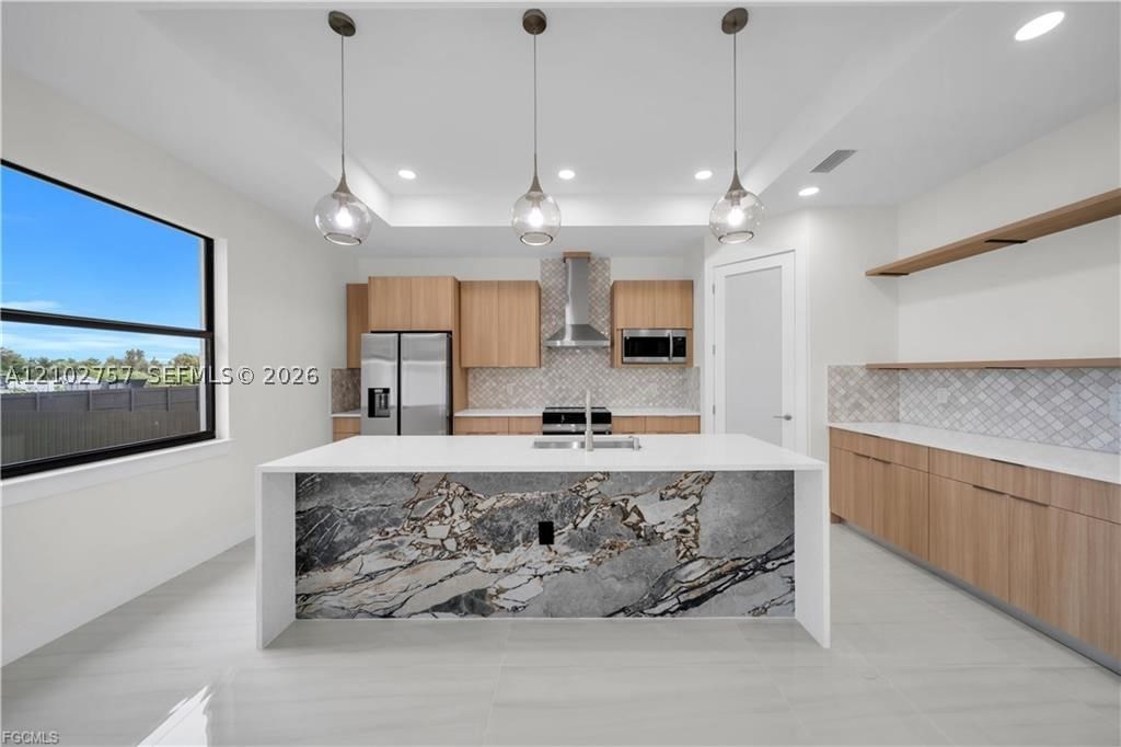 Real estate property located at 382 Pauline AVE, Lee, Lehigh Acres, Lehigh Acres, FL