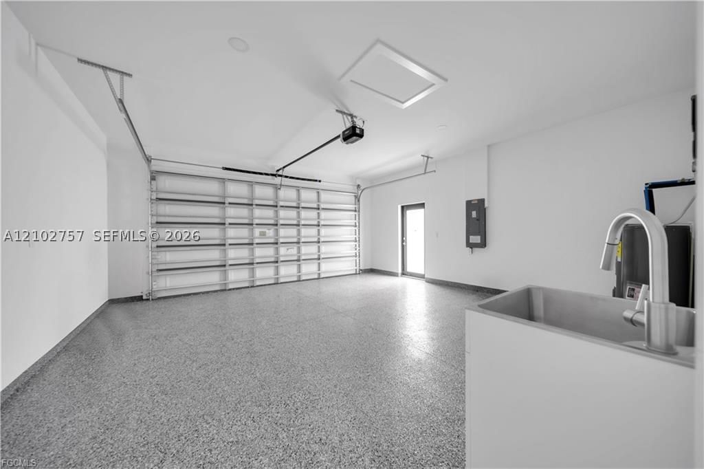 Real estate property located at 382 Pauline AVE, Lee, Lehigh Acres, Lehigh Acres, FL
