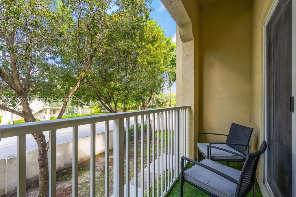 Real estate property located at 10870 88th Ter #224, Miami-dade, Coronado At Doral Iii Con, Doral, FL
