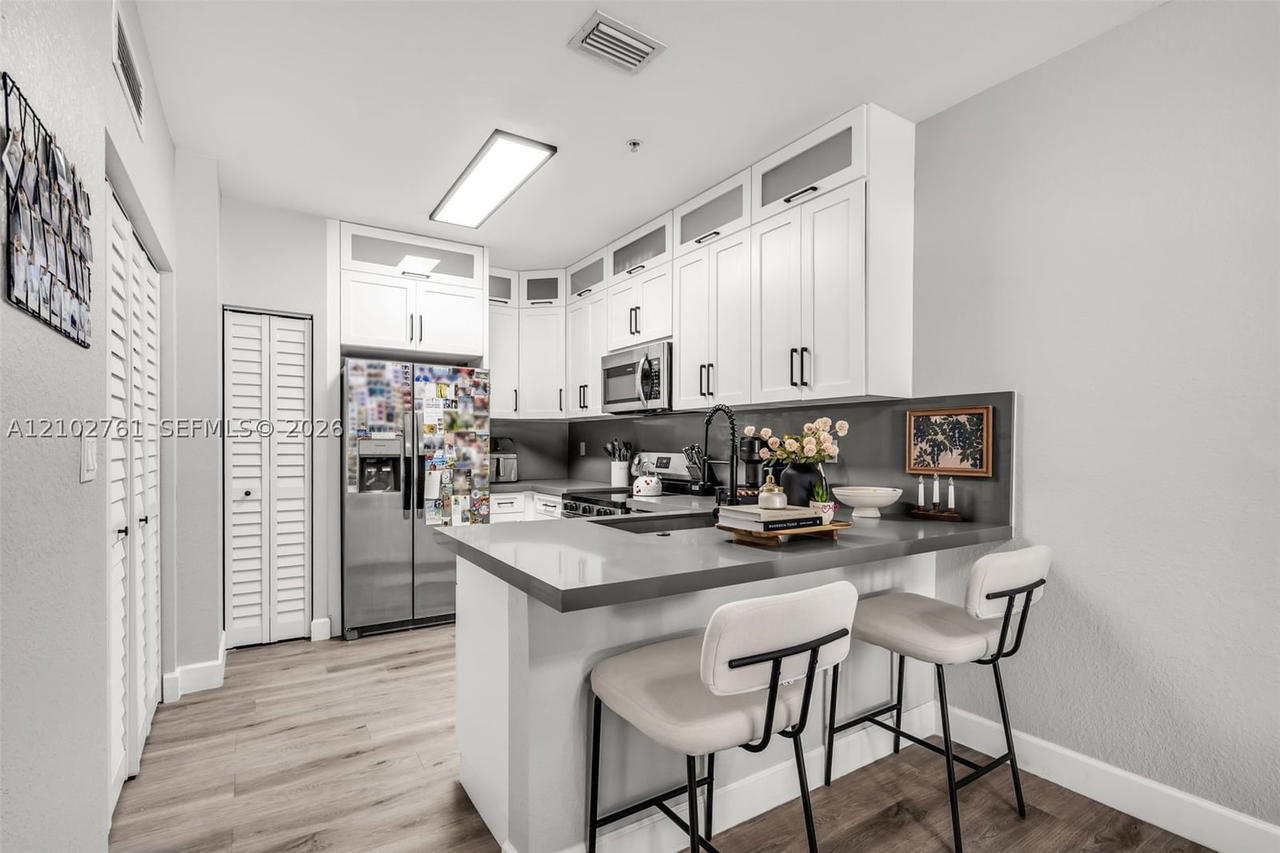 Real estate property located at 10870 88th Ter #224, Miami-dade, Coronado At Doral Iii Con, Doral, FL