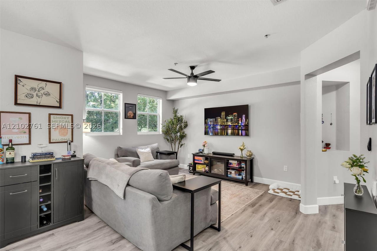 Real estate property located at 10870 88th Ter #224, Miami-dade, Coronado At Doral Iii Con, Doral, FL