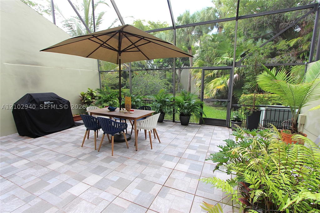 Real estate property located at 3815 Alcantara Ave D-77, Miami-dade, Costa Del Sol Condo C, Doral, FL