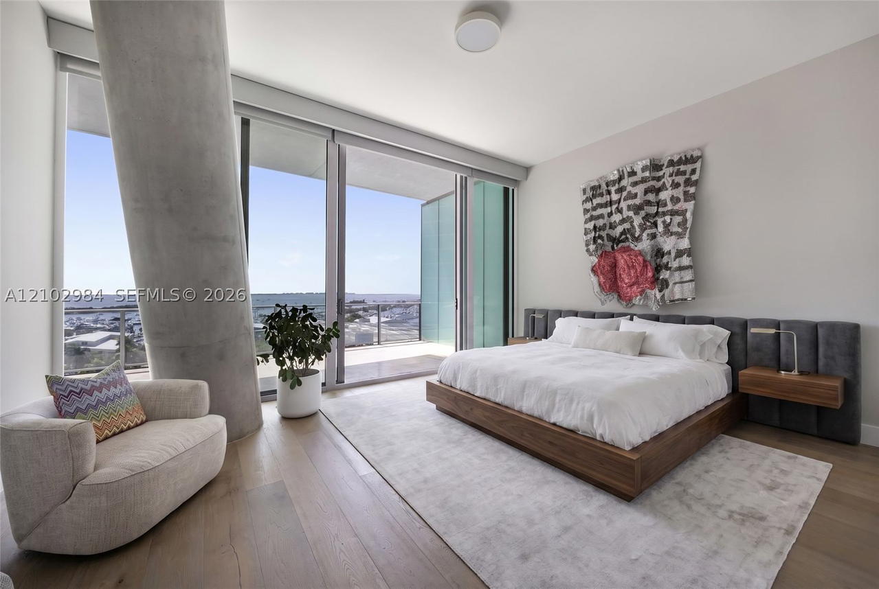 Real estate property located at 2669 Bayshore Dr #903N, Miami-dade, Grove At Grand Bay, Miami, FL
