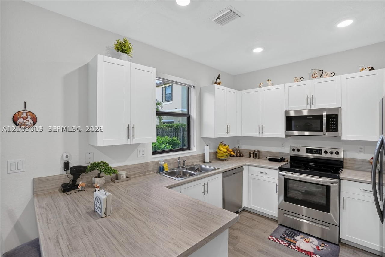 Real estate property located at 6007 Paso Fino Pl, Broward, Trotters Chase, Davie, FL