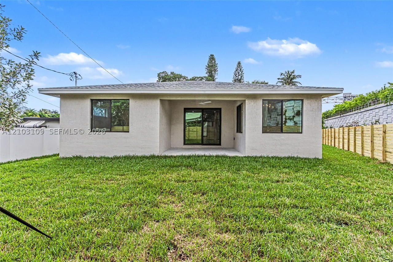 Real estate property located at 727 43rd Ct, Broward, Prospect Gardens, Oakland Park, FL
