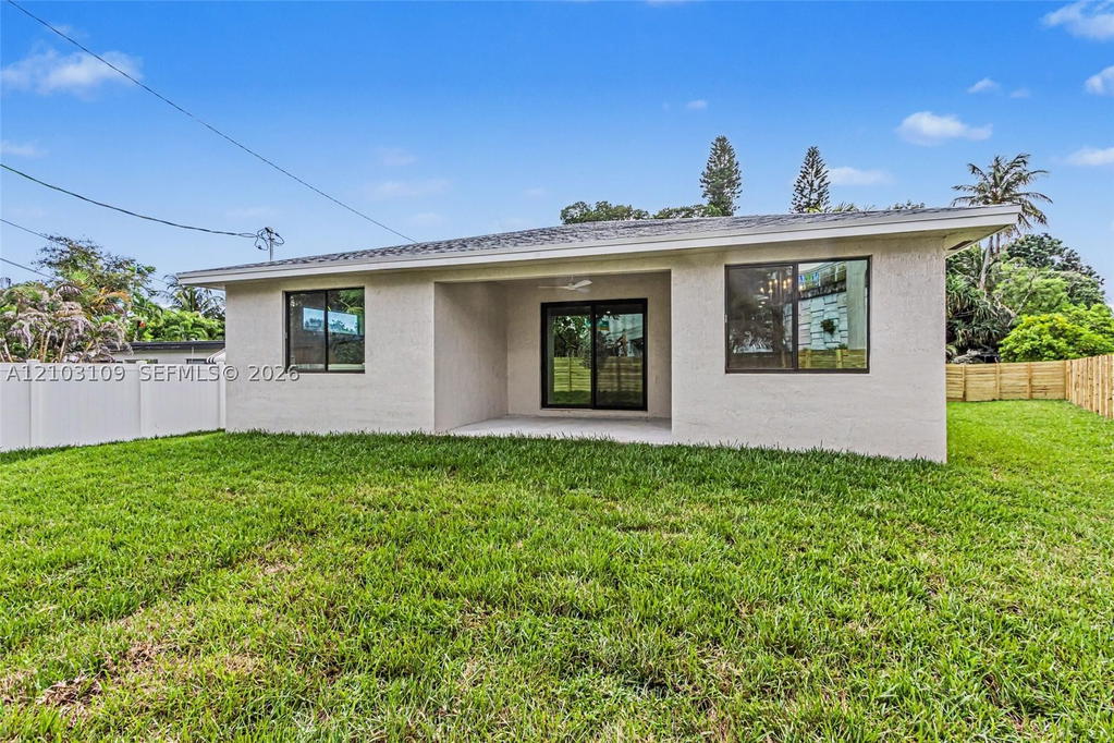 Real estate property located at 727 43rd Ct, Broward, Prospect Gardens, Oakland Park, FL