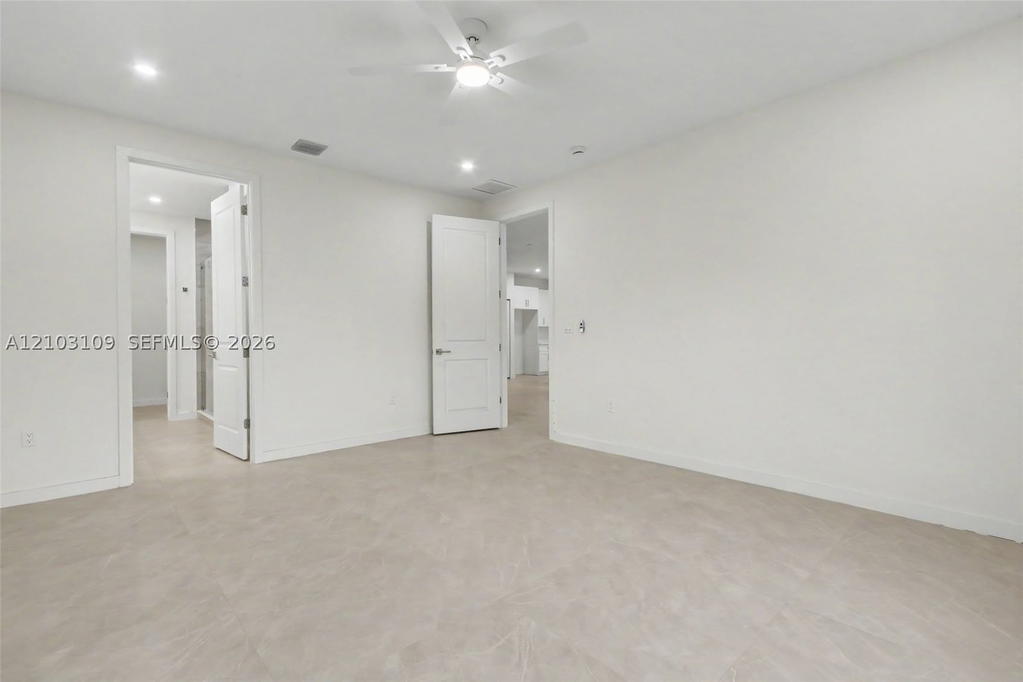 Real estate property located at 727 43rd Ct, Broward, Prospect Gardens, Oakland Park, FL