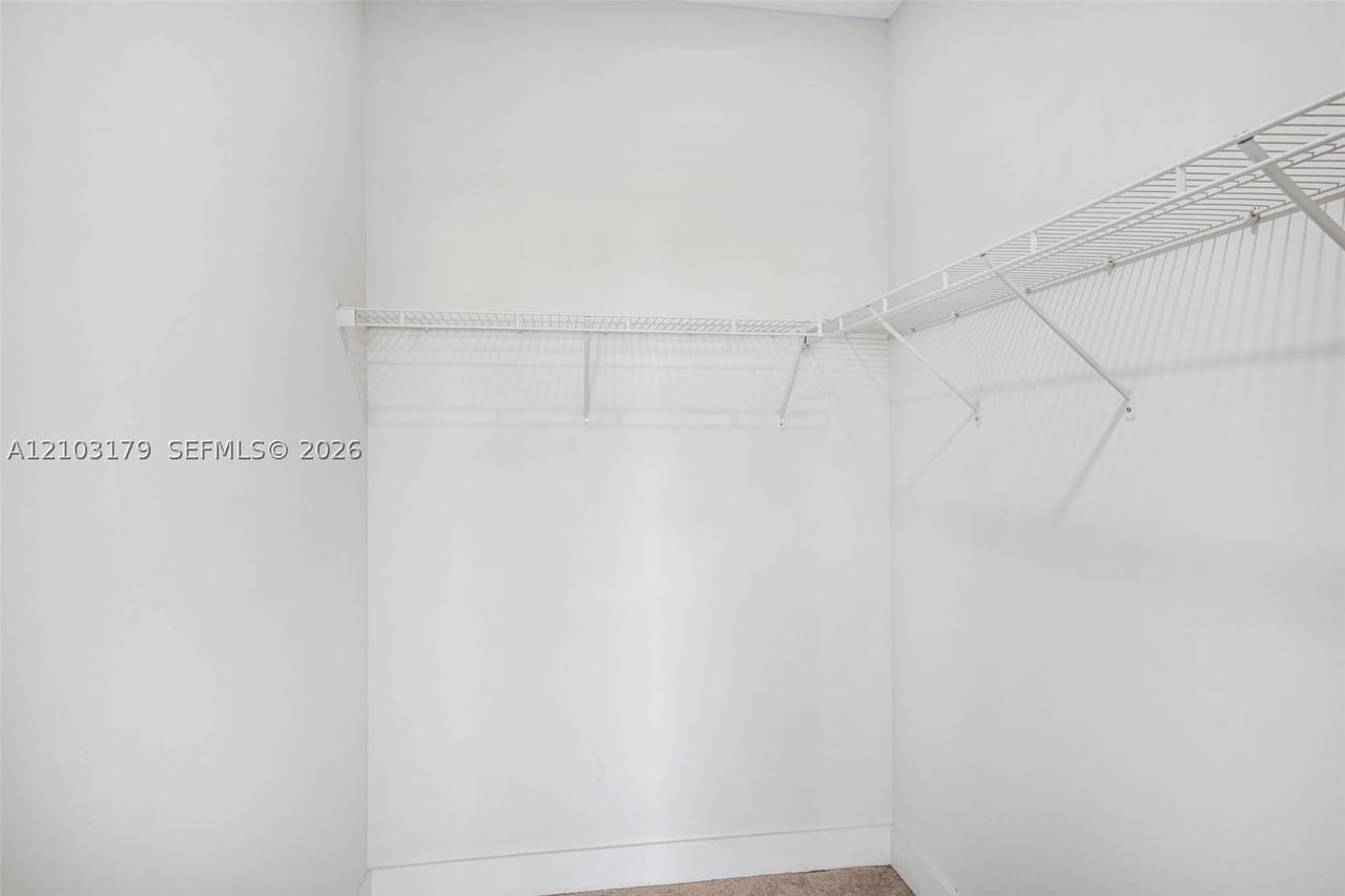 Real estate property located at 7865 104th Ave #33, Miami-dade, Apex At Park Central, Doral, FL