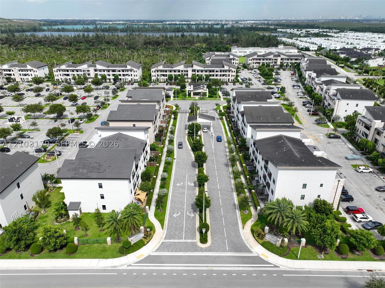Real estate property located at 7865 104th Ave #33, Miami-dade, Apex At Park Central, Doral, FL