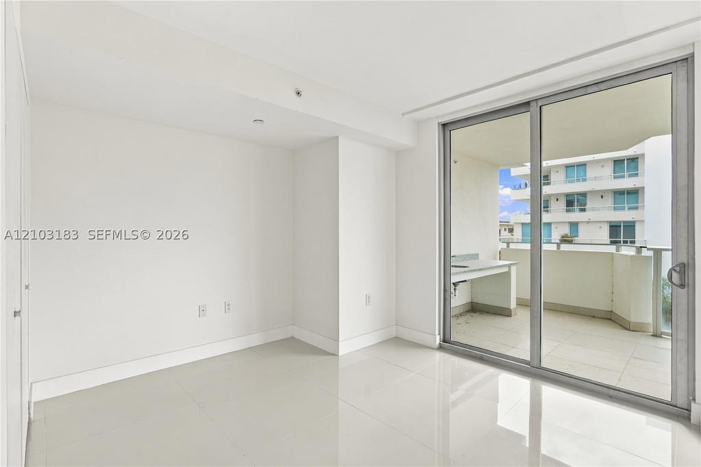 Real estate property located at 1150 101st St #402, Miami-dade, One Bay Harbor Condo, Bay Harbor Islands, FL