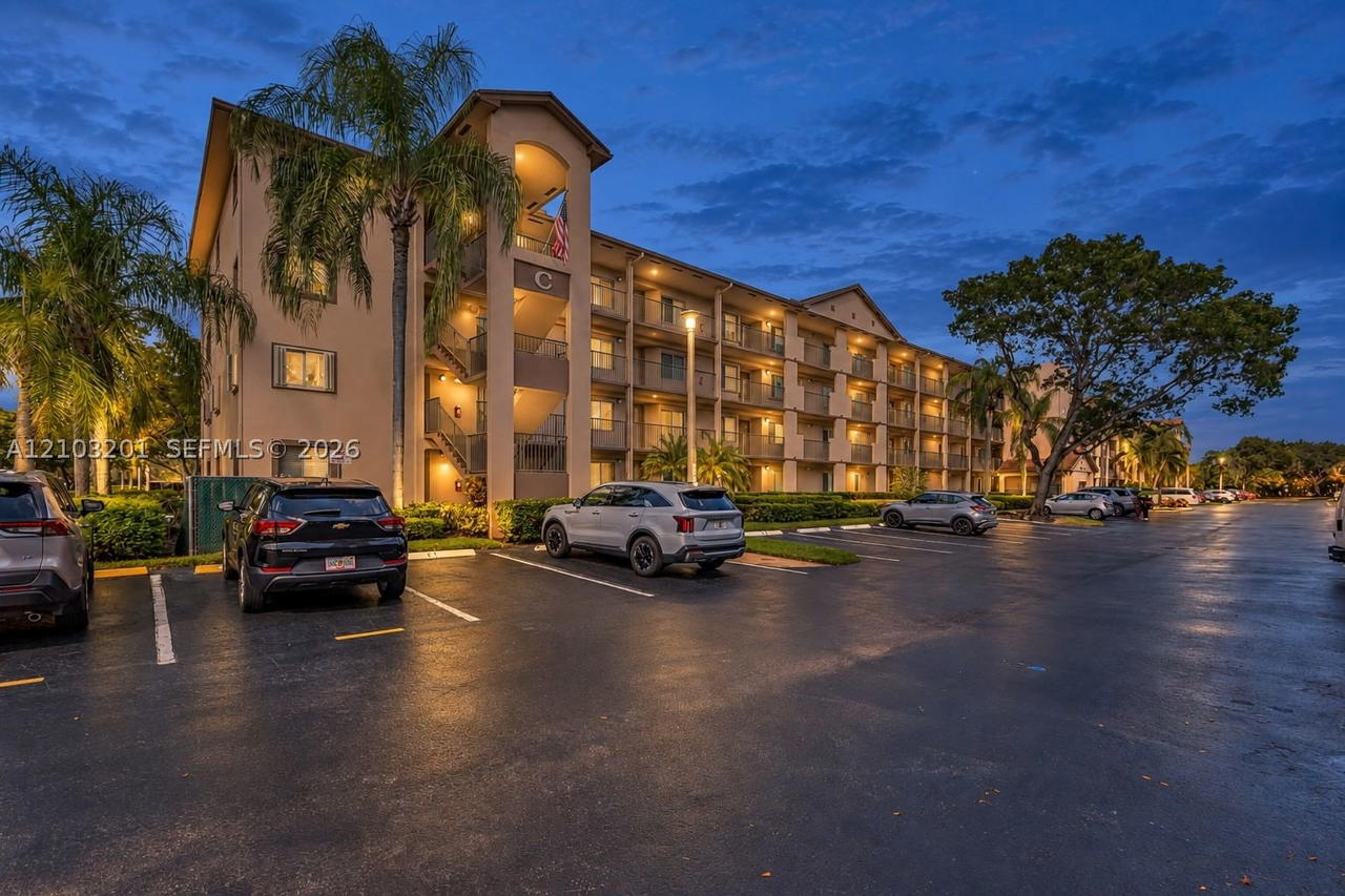 Real estate property located at 12551 16th Ct #107C, Broward, Falmouth At Century Villa, Pembroke Pines, FL